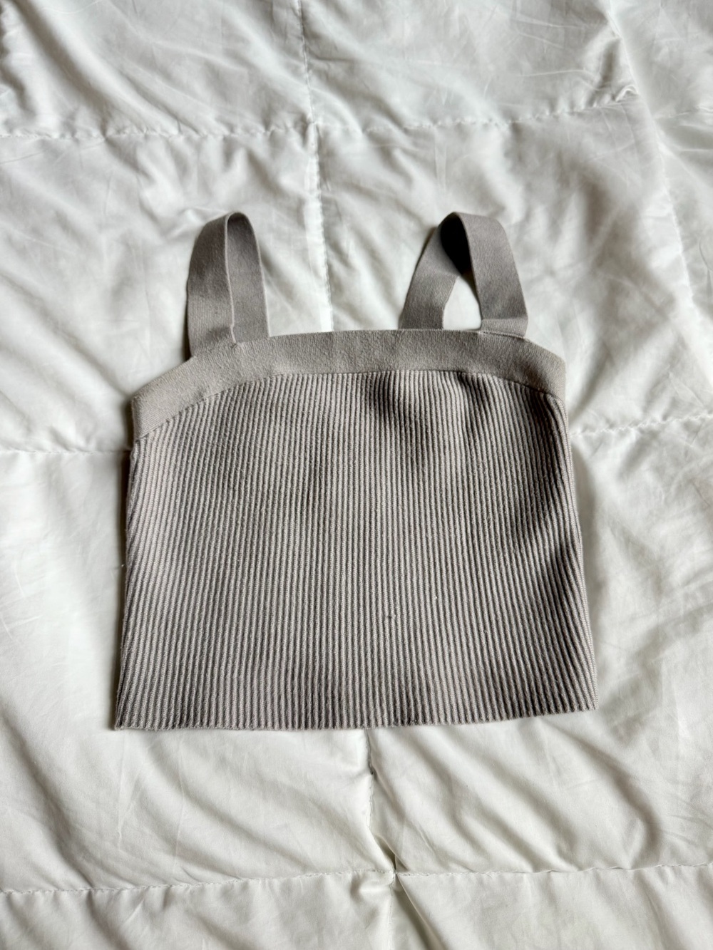Abercrombie & Fitch Ottoman tank in taupe 🩶